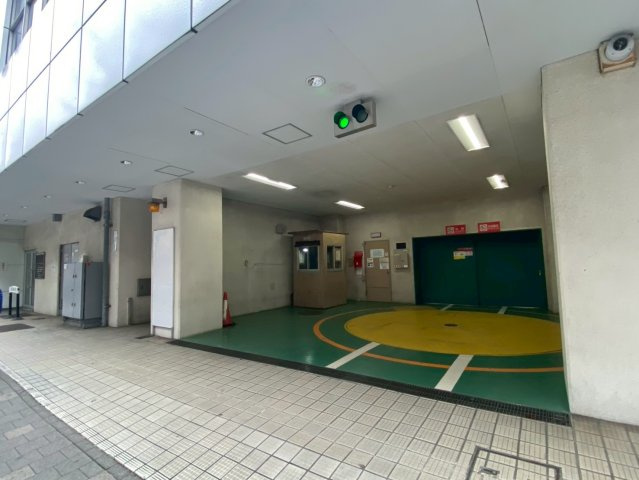 第７山秀ビル の駐車場