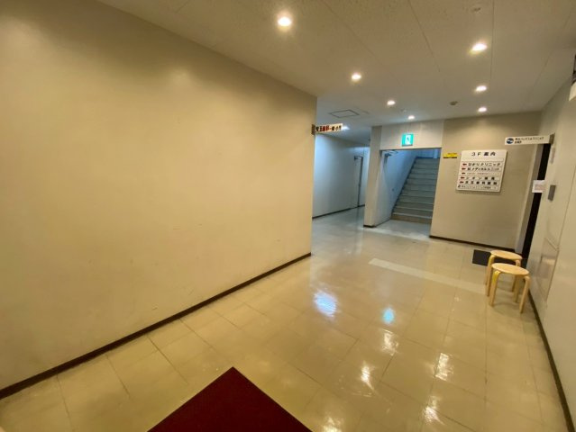 第７山秀ビル のロビー