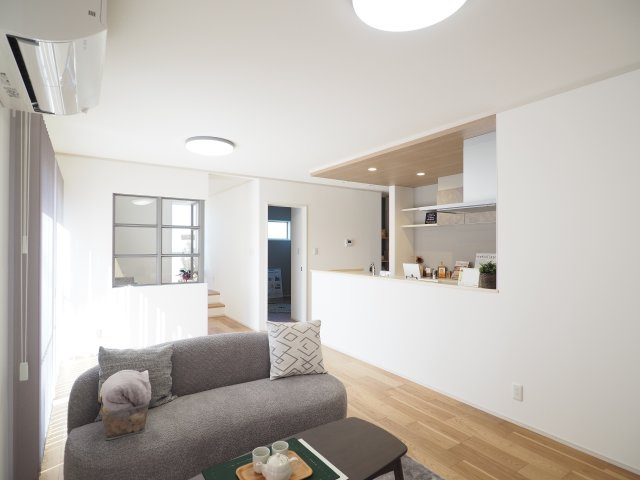 【居間・リビング】 | 伊達市保原町高子岡 | ★内覧予約で新米4kg★