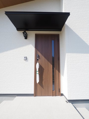 【玄関】 | 伊達市保原町高子岡 | ★内覧予約で新米4kg★