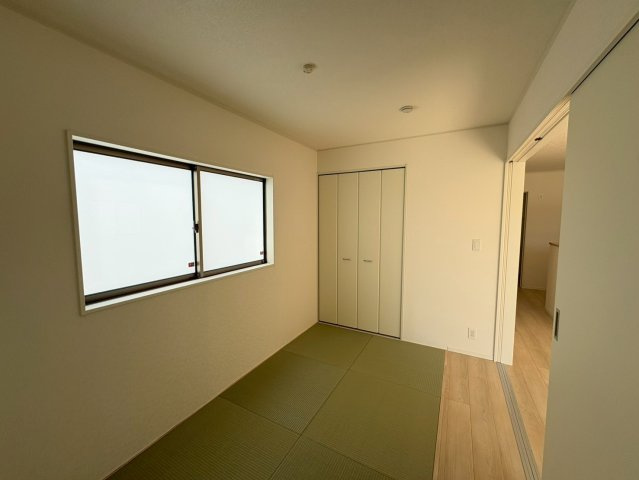 ♥♥うるま市塩屋第1-1号棟（全4棟)の和室|きれいな和室です