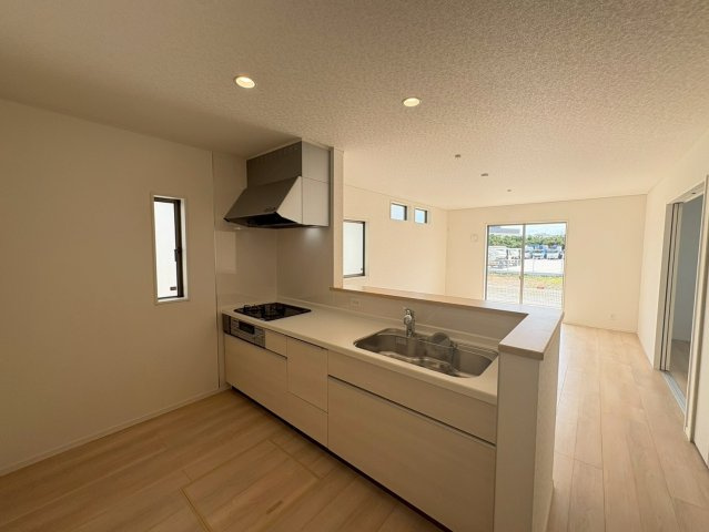 ♥♥うるま市塩屋第1-1号棟（全4棟)のキッチン|キッチンです