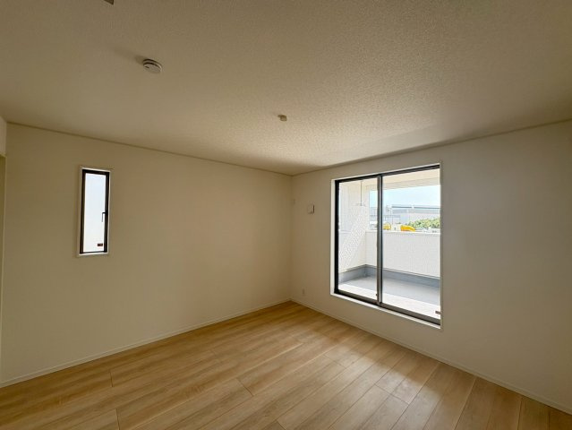 ♥♥うるま市塩屋第1-1号棟（全4棟)の洋室|個人の部屋や寝室として使える洋室です