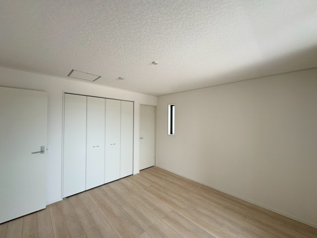 ♥♥うるま市塩屋第1-1号棟（全4棟)の洋室|コンパクトで使いやすい洋室です