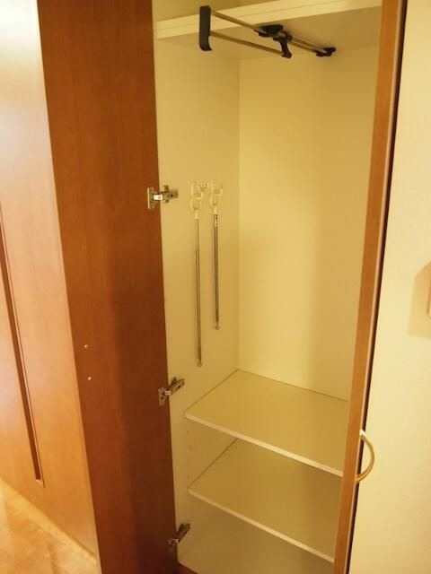 ルーブル早稲田六番館の収納