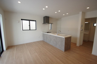 【内観：施工例】 | 【仲介手数料無料！！】府中市南町2丁目　新築戸建て（全3棟）1号棟　7249万円