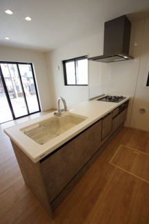 【内観：施工例】 | 【仲介手数料無料！！】府中市南町2丁目　新築戸建て（全3棟）1号棟　7249万円