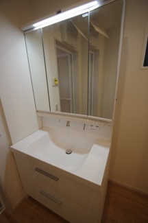 【内観：施工例】 | 【仲介手数料無料！！】府中市南町2丁目　新築戸建て（全3棟）1号棟　7249万円 | 洗面台