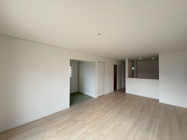 ♥♥うるま市塩屋第1-3号棟（全4棟)の洋室|現地撮影2026.2月♪いつでも内覧可能です☆