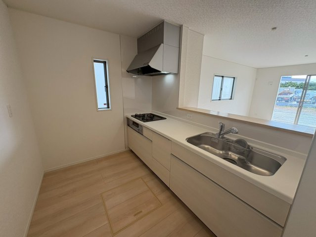 ♥♥うるま市塩屋第1-3号棟（全4棟)のキッチン|現地撮影2026.2月♪いつでも内覧可能です☆