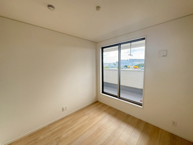 ♥♥うるま市塩屋第1-3号棟（全4棟)の洋室|現地撮影2026.2月♪いつでも内覧可能です☆