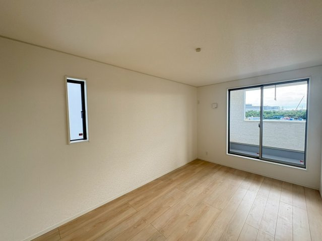 ♥♥うるま市塩屋第1-3号棟（全4棟)の洋室|現地撮影2026.2月♪いつでも内覧可能です☆