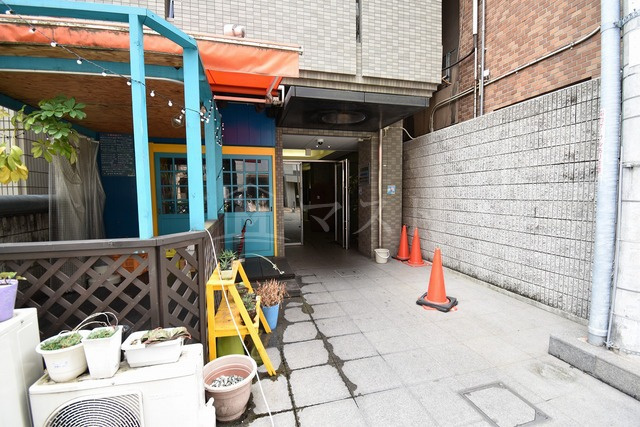 グリーンプラザ瓦町のエントランス