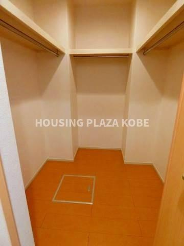 メゾン離宮前Ⅱの収納