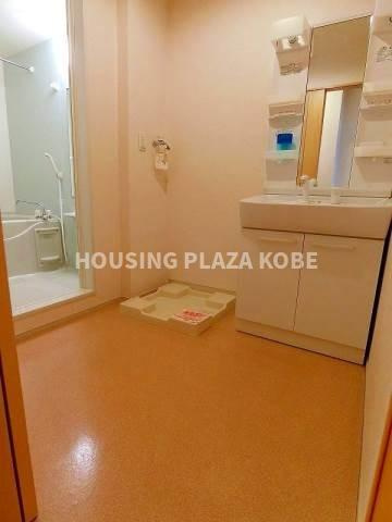 メゾン離宮前Ⅱの洗面所