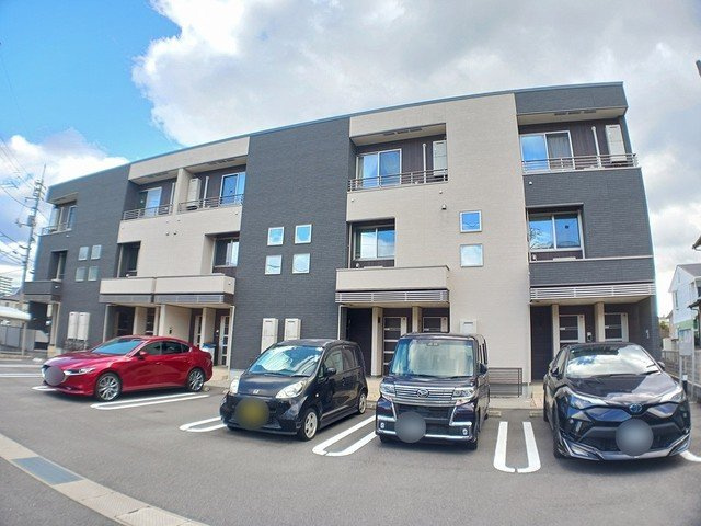 レゾンドⅢ　古市橋の外観|落ち着いた雰囲気の外観です