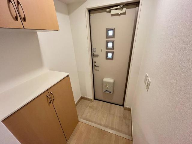 ライブリーポトス江波の玄関|玄関（イメージ）