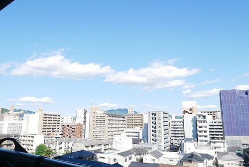 デュオヒルズ比治山レジデンスのその他|東向きバルコニーからの眺望