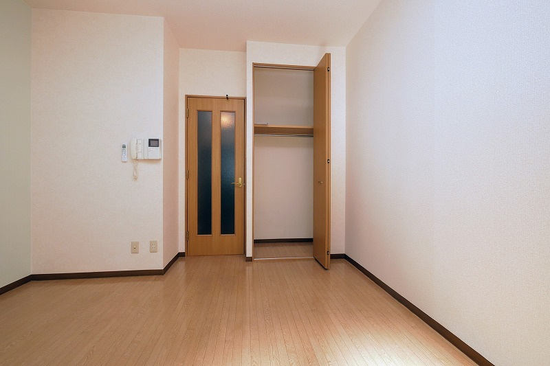 メゾン長束西の収納|メゾン長束西103号室