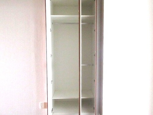 【収納】 | ザ・パークハウス西新宿タワー６０ | クロゼット（洋室約5.3畳）