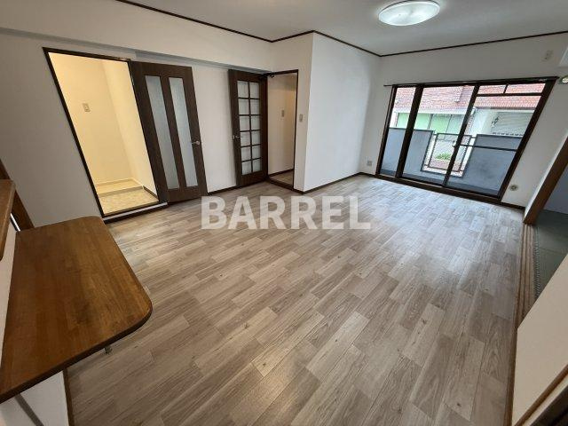 ウィンディ緑地の内装