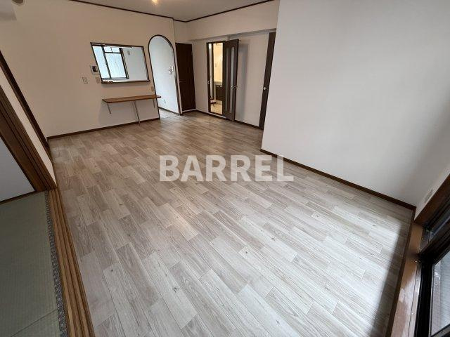 ウィンディ緑地の内装