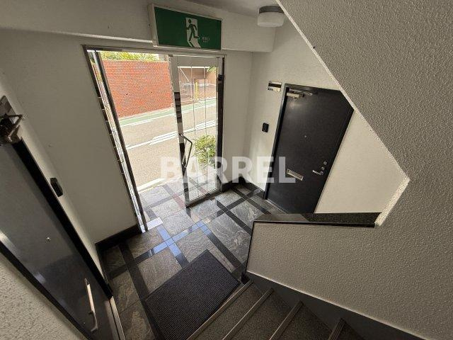 ウィンディ緑地のロビー