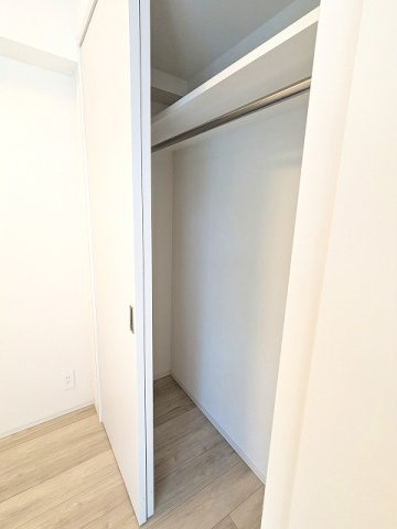 CLARITIA文京湯島の収納|ワイドなクローゼット