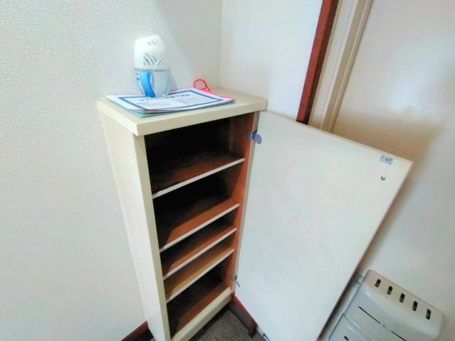 南林間FTマンションの玄関|シューズボックス