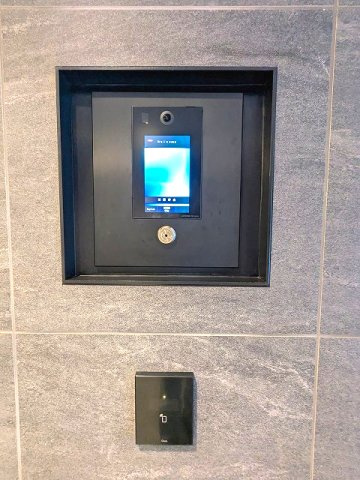 LEFOND PROGRES田原町のエントランス|タッチキーのモニター付オートロックセキュリティです