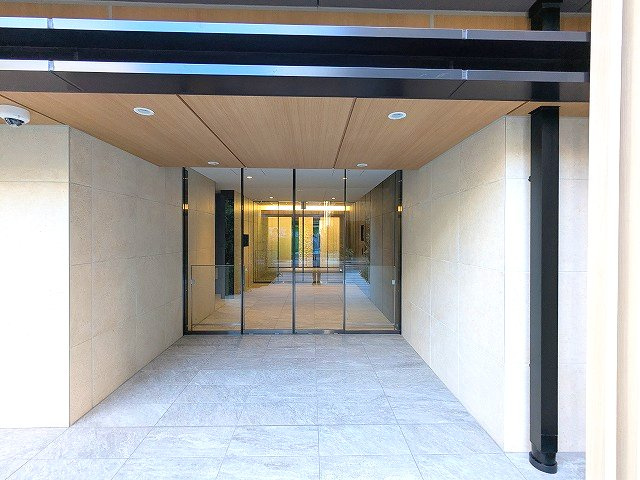 LEFOND PROGRES田原町の設備|瀟洒なエントランス