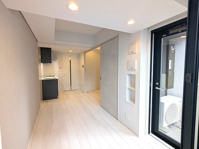 LEFOND PROGRES田原町の内装|インターネット無料、ペット可、エアコン2台付、ダウンライト付