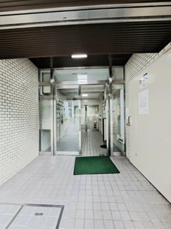 【エントランス】 | ルイシャトレ恵比寿