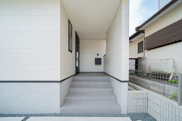 【玄関】 | 北区弓削3丁目