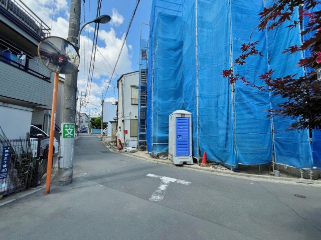 北区神谷3丁目 限定1棟の前面道路含む現地写真|只今、建築中になりますがモデルハウスもご案内いたします
建物の仕様・設備やボリュームをご確認できます