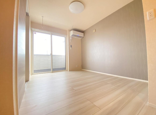 オーフィングⅢの内装