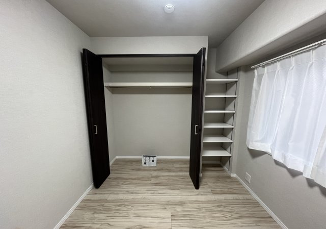 エンゼルハイム長津田の収納|洋室１