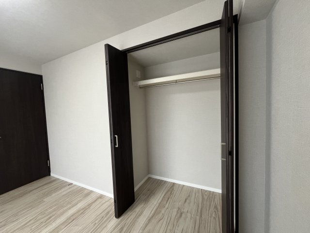 エンゼルハイム長津田の収納|洋室２