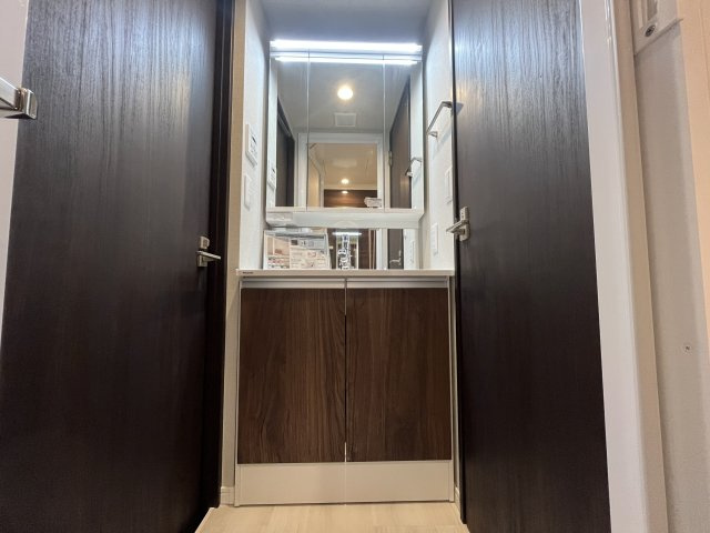 エンゼルハイム長津田の独立洗面台