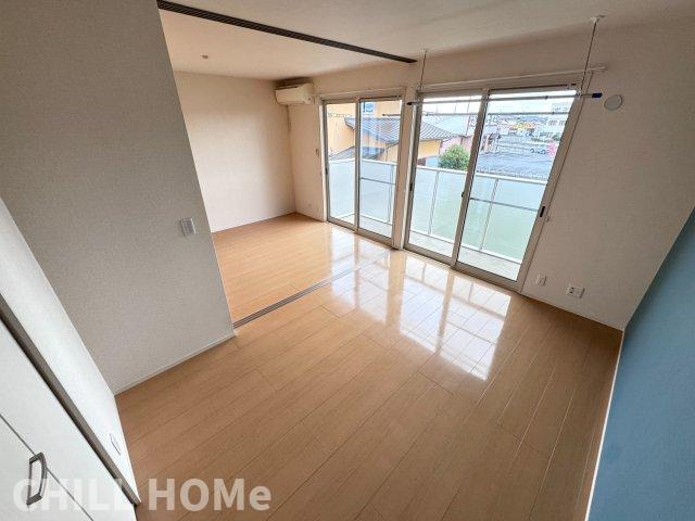 エスペランサ　Ｋの居間・リビング|当社、チルホームのHPもご覧ください(^^)/物件情報多数♪