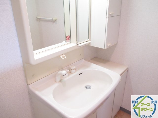 ラ・パルフェ・ド・ファシリテの洗面所|※類似部屋