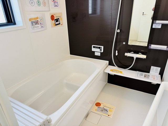 八王子市　高尾町　新築一戸建て　１期の浴室|～のびのびくつろげるバスルーム　１日の締めくくりに癒やしのバスタイムを～