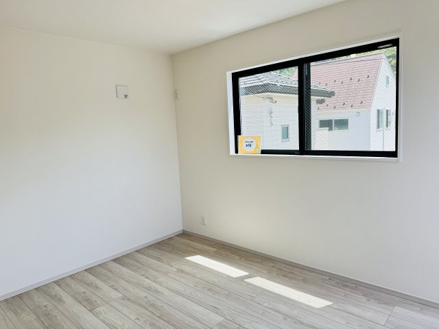 八王子市　高尾町　新築一戸建て　１期の子供部屋|～2階6.0帖の洋室です～