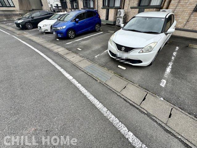 リヴァージュねぎしの駐車場|他社様掲載物件もまとめてご紹介、ご案内可能です(^^)/