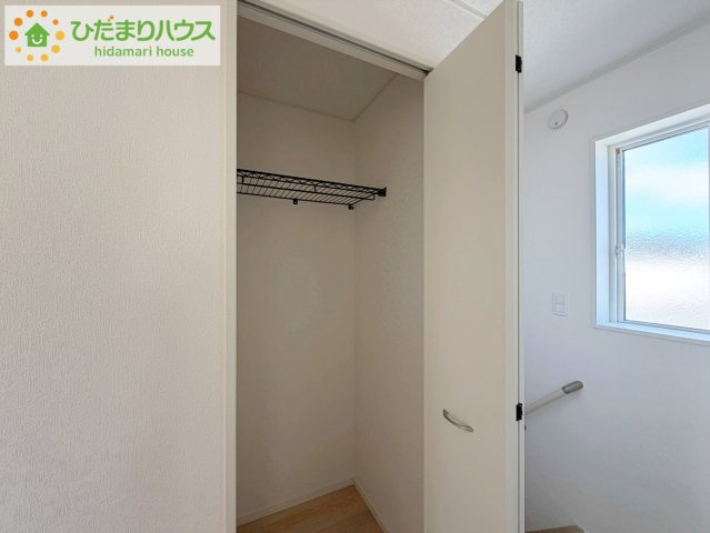いわき市常磐西郷町第１０　新築戸建　2号棟の収納|ちょこっとした収納があることで、消耗品のストックをするのにも便利です☆