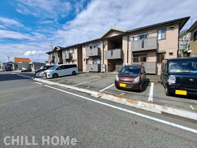 メゾンベール　Ａの駐車場|他社様掲載物件もまとめてご紹介、ご案内可能です(^^)/