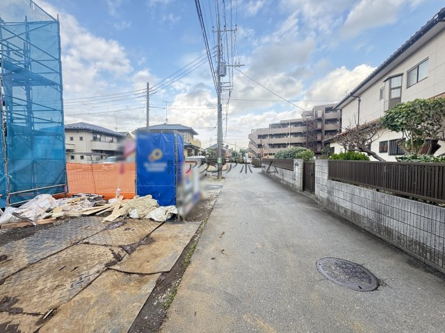 東村山市秋津町3丁目・全1棟　新築一戸建　～全室南向き～の前面道路含む現地写真|2026年3月6日撮影