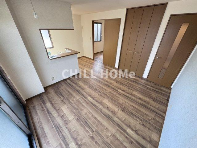 ウィルモアAの居間・リビング|当社、チルホームのHPもご覧ください(^^)/物件情報多数♪