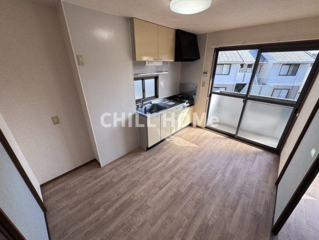 ウィルモア　Ｂの居間・リビング|当社、チルホームのHPもご覧ください(^^)/物件情報多数♪