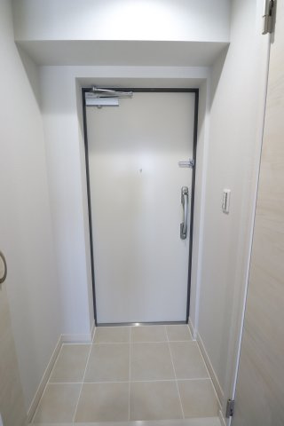 GENOVIA西川口Ⅱの玄関